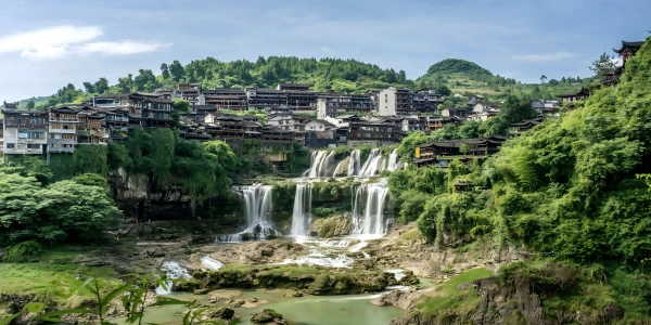 Furong Ancient Town:From the Thousand-year-old King Village to the Legend of the Movie on the Waterfall-4