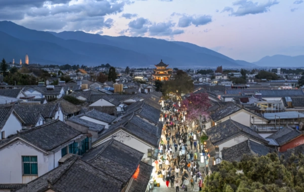 La ville antique de Dali : un millénaire Capital soutenu par la montagne de Cangshan et face au lac Erhai-4