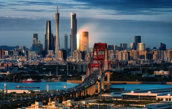 Der Guangzhou Tower: Vom höchsten Punkt der Neuen Zentralen Achse bis zum schwingenden Schlag des Gipfels der Welt.-3