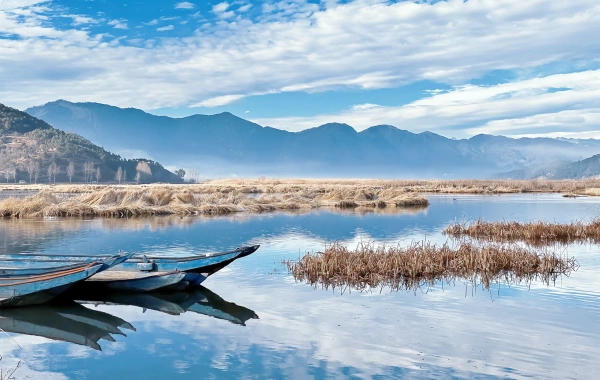 Lugu Lake: From the Secret Land of Mosuo to the Spiritual Dwelling of Daughter Countr-4