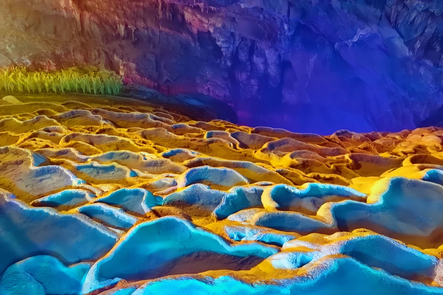 Lianzhou Underground River: un voyage fantastique à travers deux cent millions d'années de base de la Terre-2
