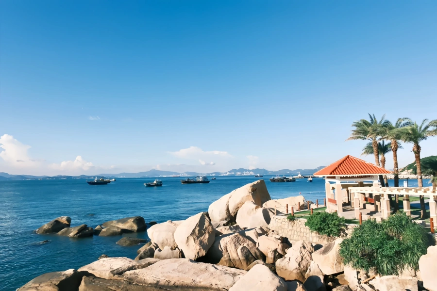 Wailinging Island: Un viaje desde el antiguo puerto de poesía a la utopía del mar-4