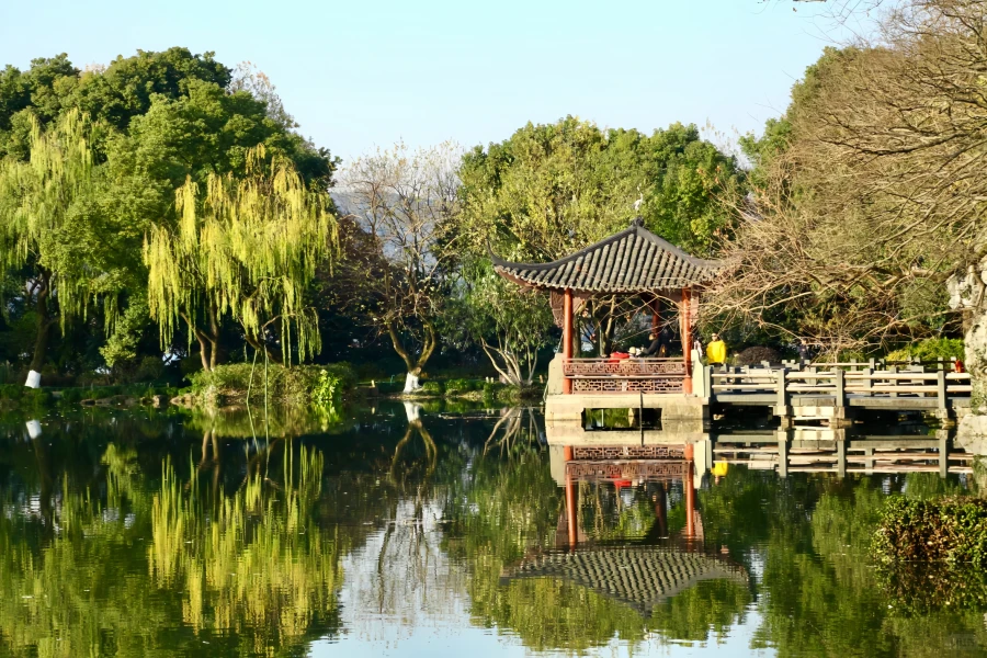 ثلاثة صناديق ميرورينغ القمر: موكب حديقة من مشروع الدراجة في سو Causeway إلى إيكون ثقافي للبحيرة الغربية-3