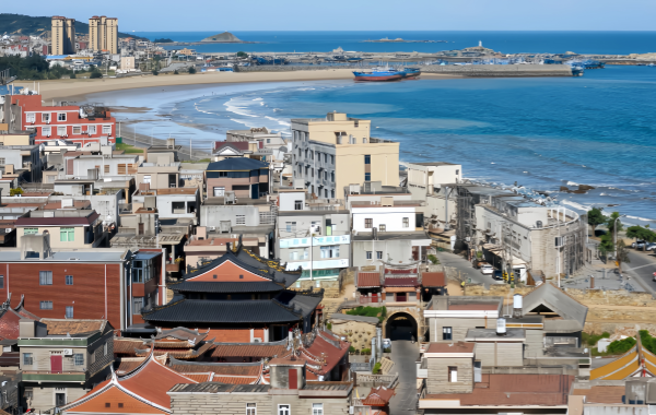 Chongwu Ancient City: A Living Epic of a 600-Year-Old Coastal Defense Stone City and the Charm of Hui'an Women-4