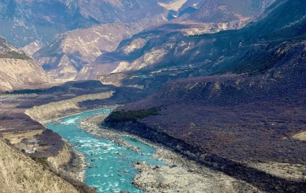 Yarlung Zangbo Grand Canyon