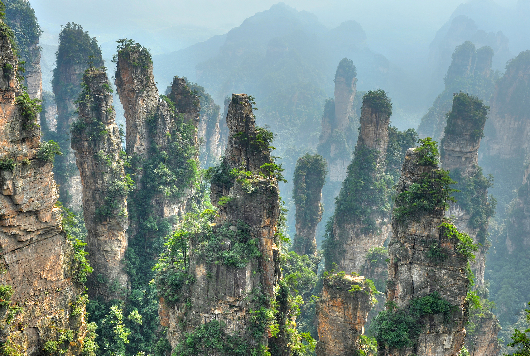 2-Day Zhangjiajie Forest Park&Fenghuang's old-City