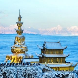 4-Day Chengdu Emei Leshan Tour