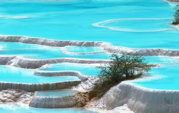 Day 2: Jiuzhaigou Deep Tour