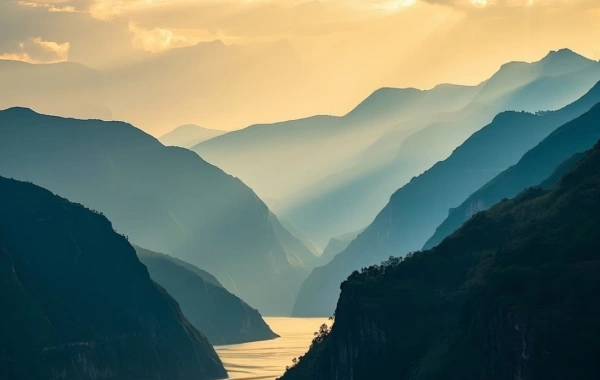 Day 6: Yangtze River Cruise (B, L, D)