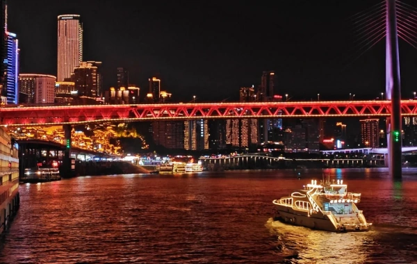 Day 10: Arrive in Chongqing